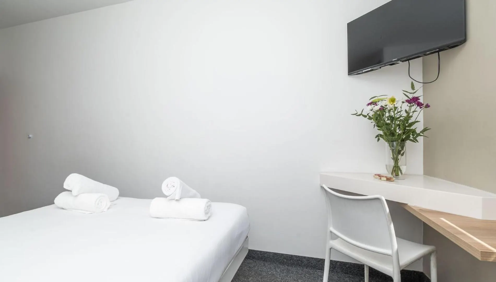 Metropole Shared Space With Private Room Le Cap Appartement